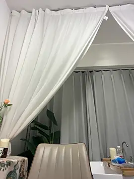 nanda108520 online show from April 12, 11:11 am