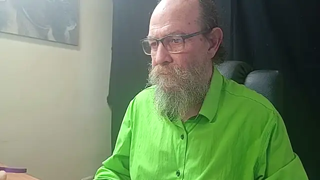 Uncle Hottie online show from March 30, 5:36 pm