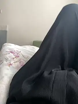 mhmtt12 online show from April 27, 3:41 pm