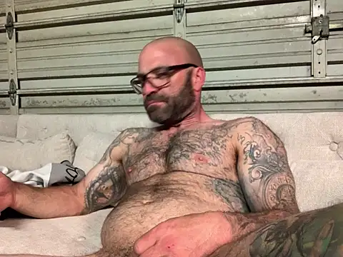 calimeatstick online show from February 14, 4:07 am