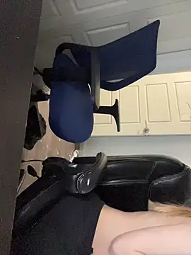 mikeaknight online show from January 12, 6:23 pm