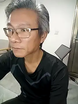 me-great online show from January 18, 12:40 pm