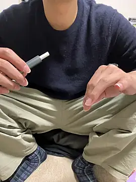 Fl7Jt7g6M3lvXff online show from March 19, 12:30 pm