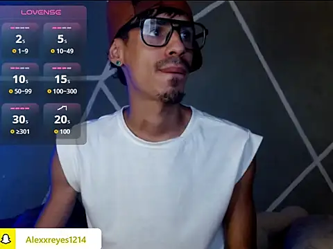alexx 23cm online show from May 19, 11:22 pm