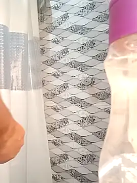 andreslo2026 online show from March 13, 4:14 pm