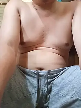 UrAsianGuy90 online show from May 22, 1:54 am