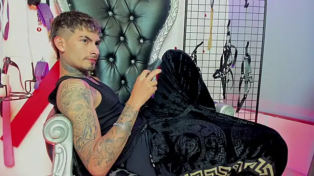 Valentino-777 online show from January 6, 8:46 pm