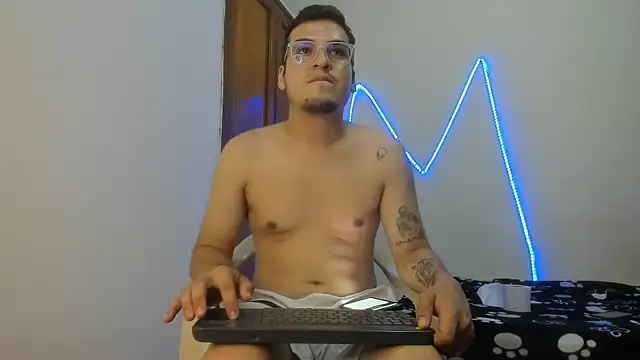 jaykoboy420 online show from January 7, 1:54 am