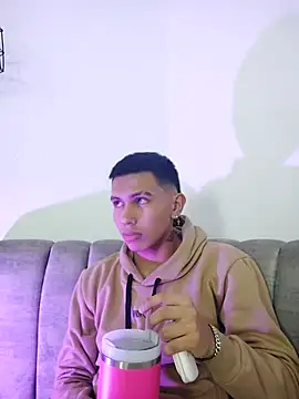 Scook Gray  online show from March 19, 10:46 pm