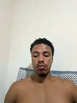 LorenzoBlack27 online show from May 15, 11:24 pm