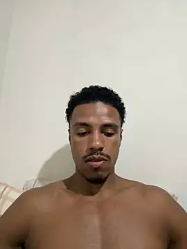 LorenzoBlack27 online show from May 6, 11:16 pm