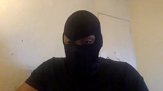 Balaclavaloveee online show from January 11, 11:58 am