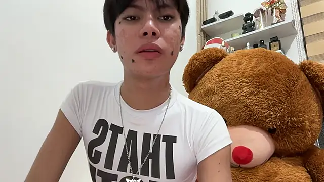 urtwinkbrixz online show from May 20, 7:04 am