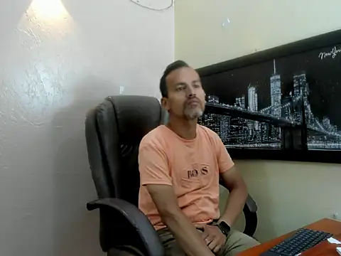 Oswalldo   online show from March 6, 12:46 pm