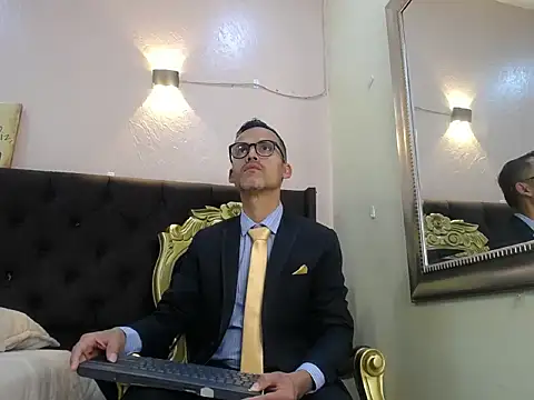 Oswalldo   online show from January 19, 12:18 pm