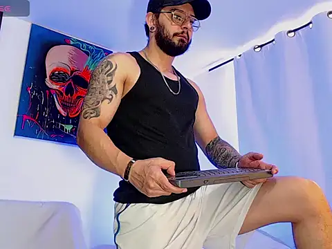 Axel Stton online show from May 11, 12:40 pm