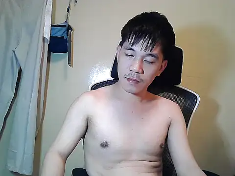 asian guy67 online show from March 25, 6:39 am