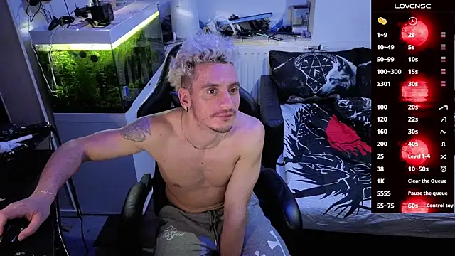 Rayzel White online show from February 23, 1:07 am