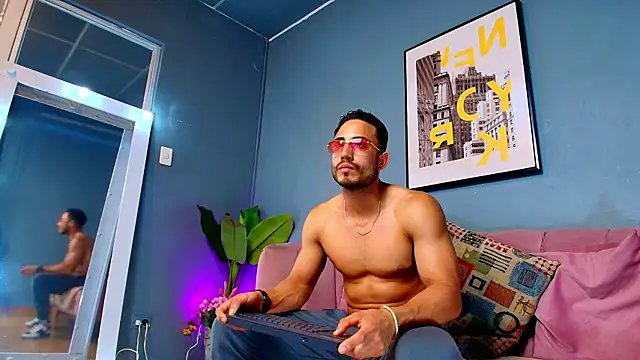 Vans Ross online show from March 5, 7:54 pm