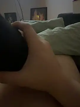 Sirschwanz69 online show from May 4, 12:01 am