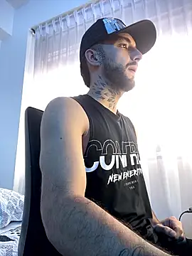 juanlouis pierre online show from January 15, 6:43 pm