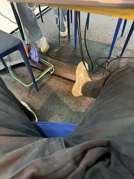 Novinho Pauzudo 18cm online show from February 18, 6:27 pm