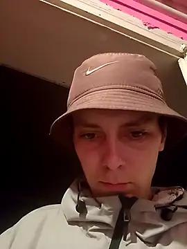 1423Ret online show from March 11, 7:54 pm