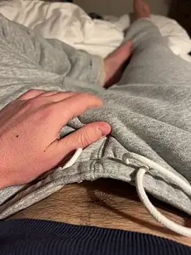 showtimebobby24 online show from January 15, 7:05 pm