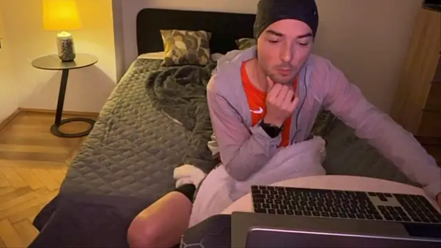 AfterTheRun online show from February 1, 12:09 am