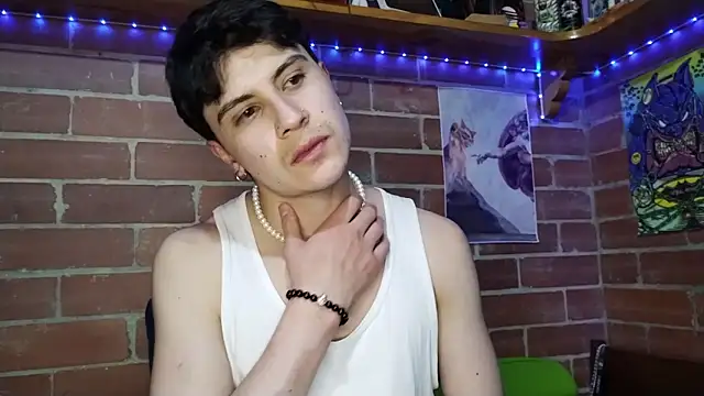 PaulDamico online show from March 2, 4:12 am