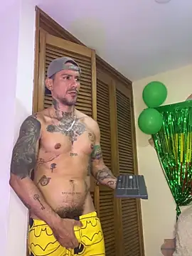 mister eithan online show from April 6, 3:14 am