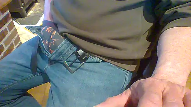 ludowrss online show from April 1, 11:57 pm