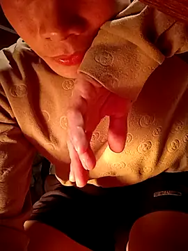 Henry xx01 online show from February 3, 2:11 pm