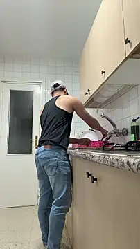 Massimo Fiore online show from February 3, 8:36 pm