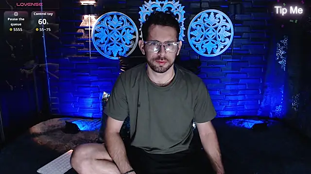 dany ray online show from May 3, 11:13 am