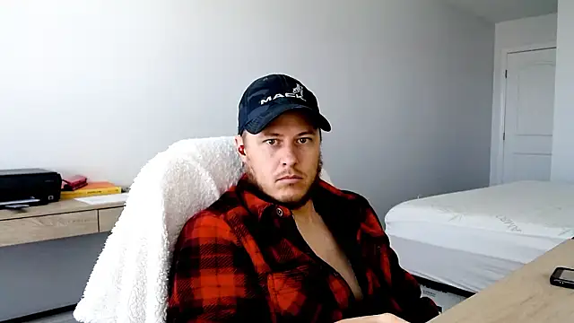 69MAV69 online show from March 12, 2:58 pm