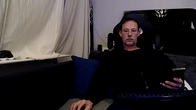 Sexy Ass Mike online show from February 18, 10:29 pm