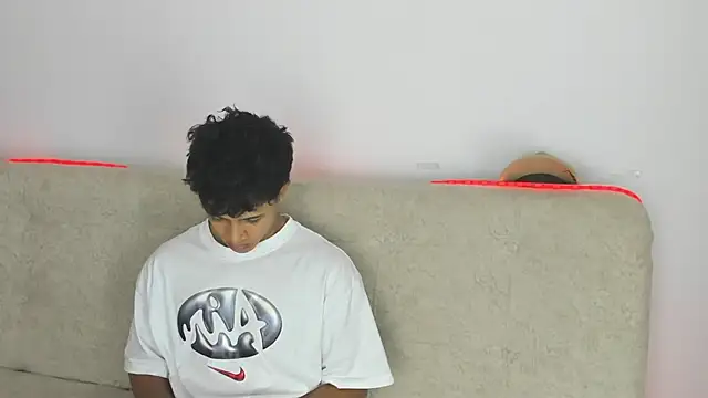  Alex Colton online show from April 13, 10:10 pm