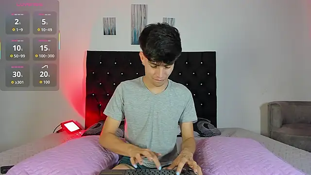 axxxel twink online show from March 5, 2:19 am