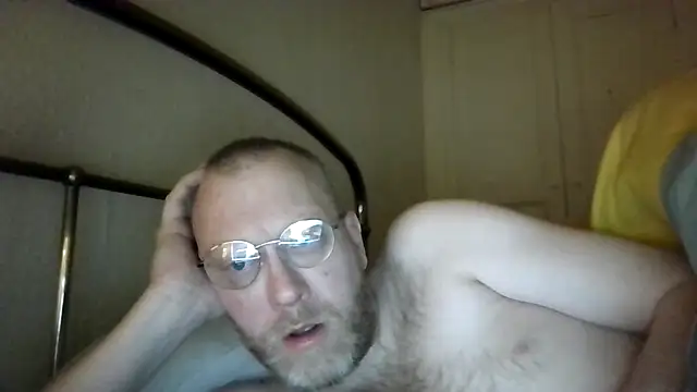 UnshodSixties online show from March 28, 3:40 am