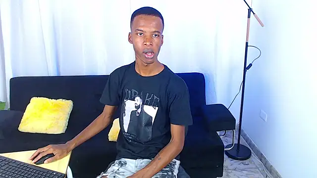 gusy 18 online show from February 24, 8:42 pm