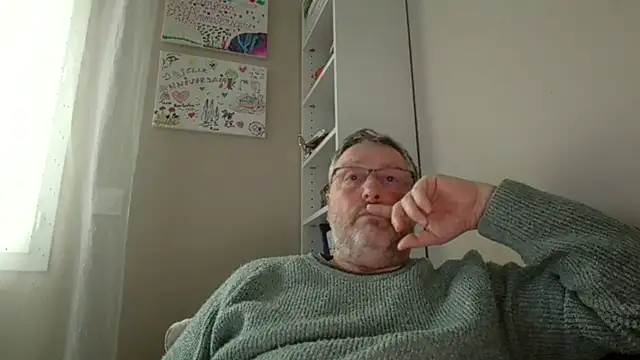 doudou310 online show from February 19, 4:25 pm