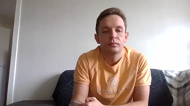 verscub6969 online show from April 10, 1:29 pm