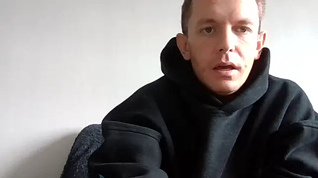 verscub6969 online show from April 11, 8:40 am