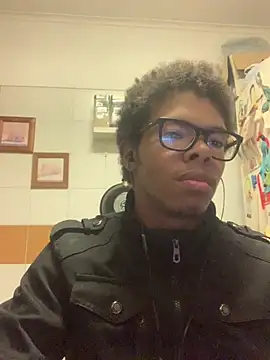 ELPikaPreta online show from February 8, 4:29 am