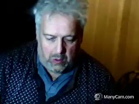 swichcassanesi online show from February 4, 9:21 pm