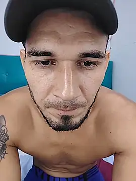 junior men22 online show from February 18, 1:42 pm