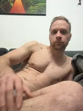 Sentinel801 online show from April 24, 8:55 pm