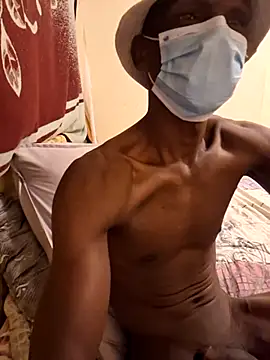 dark-hard-good online show from April 7, 9:04 pm