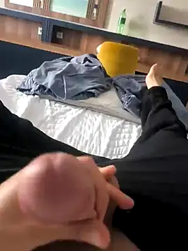 fatihkara54 online show from April 30, 1:07 pm